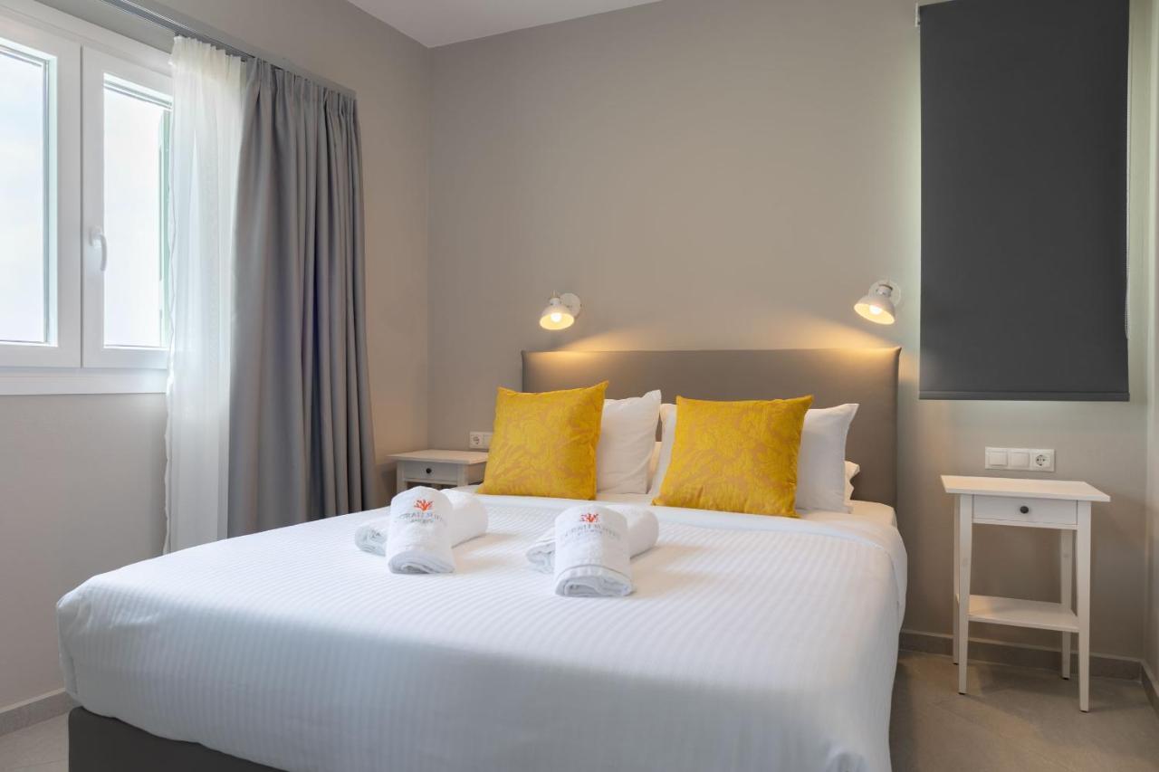 Corali Suites Andros Batsíon Exterior foto