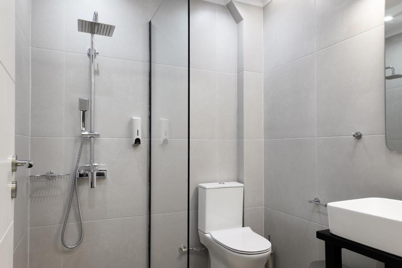 Corali Suites Andros Batsíon Exterior foto